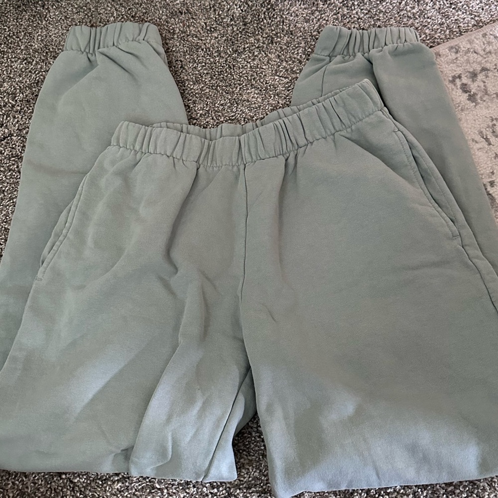Brandy Melville sweatpants